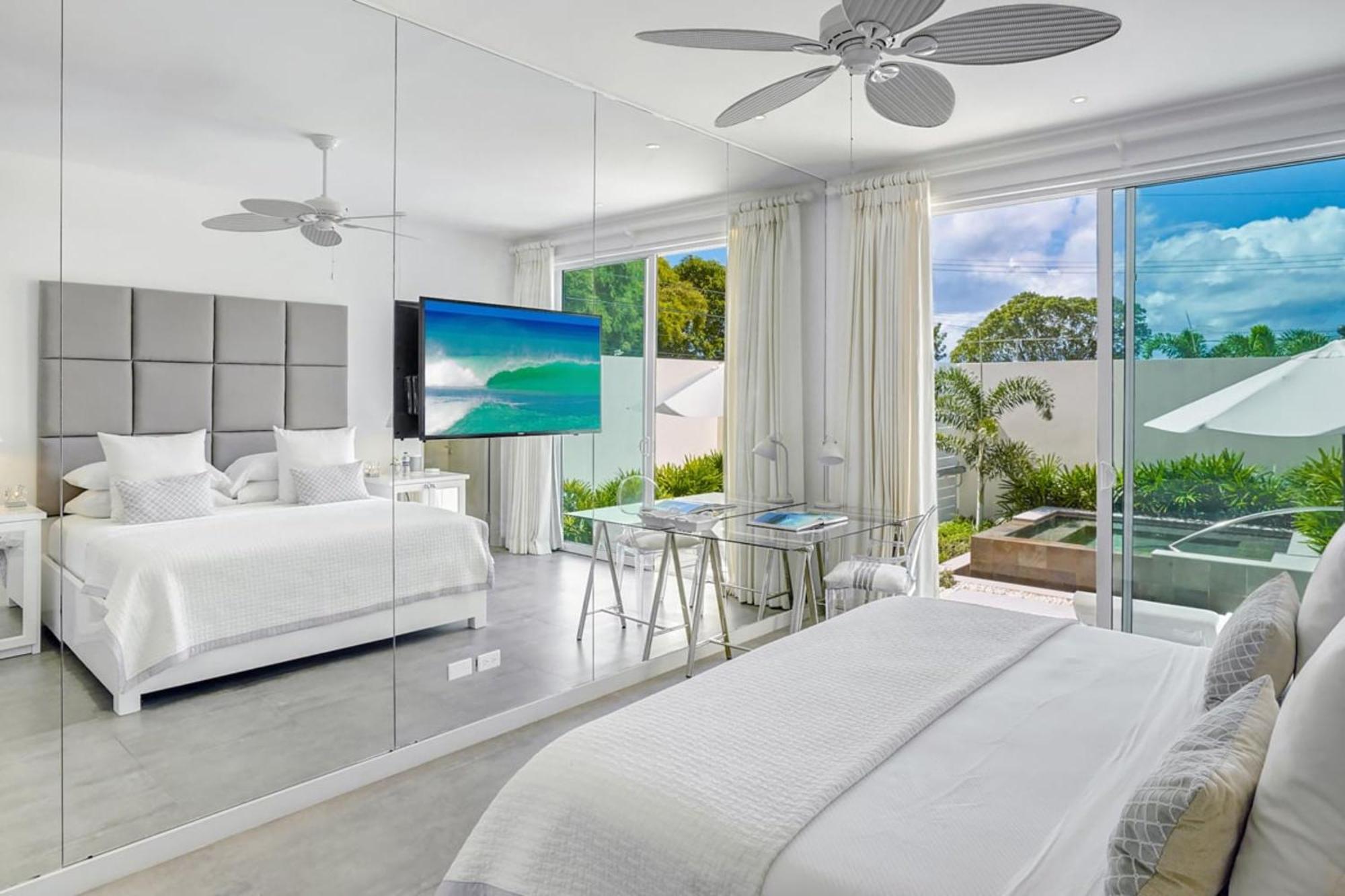 Footprints By Blue Sky Luxury Villa Saint James Rum bild
